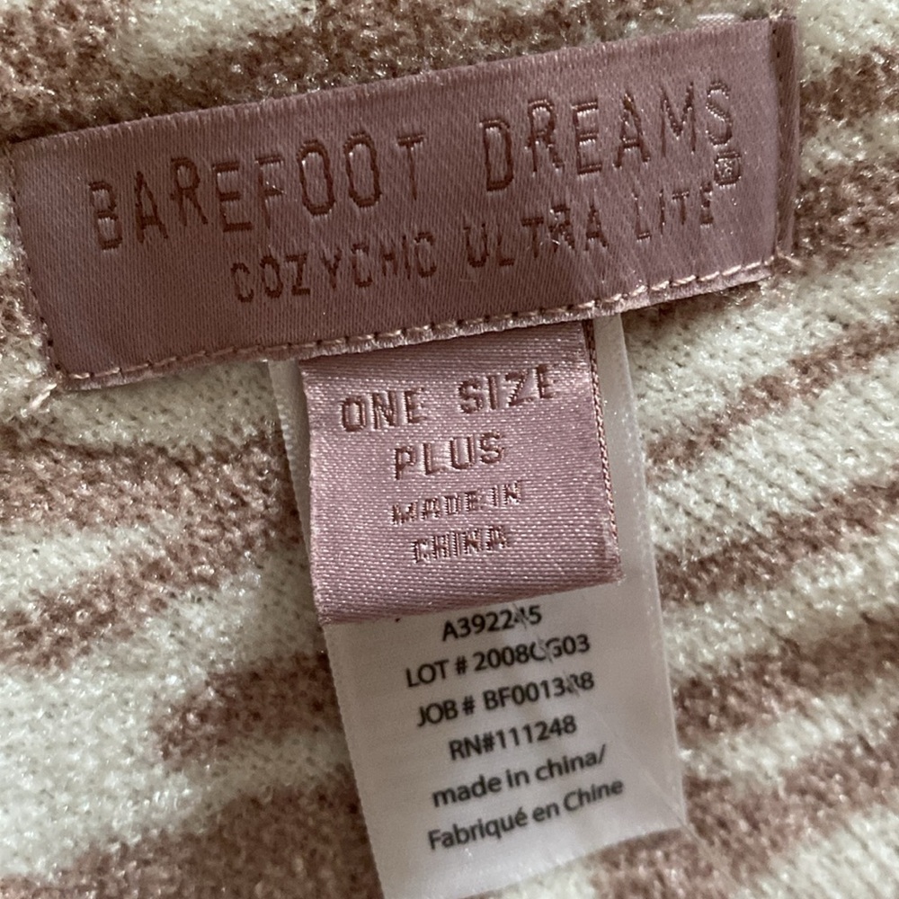 Barefoot Dreams Animal Print Poncho - Cream and Tan - Picture 5 of 6